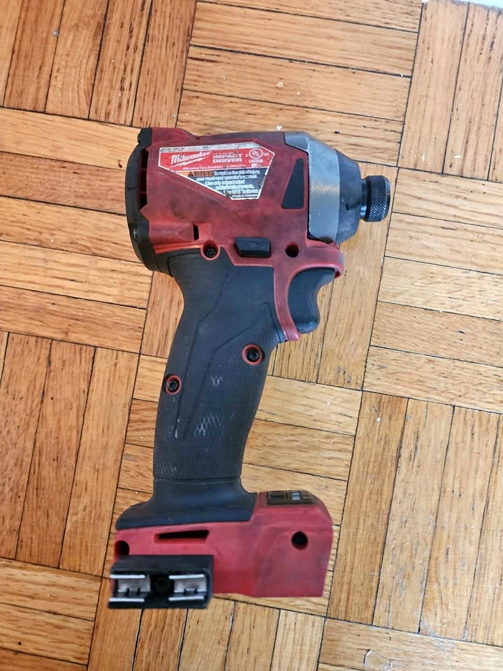 Milwaukee M18 FUEL 1/4" Hex Impact Driver - Model 2853-20