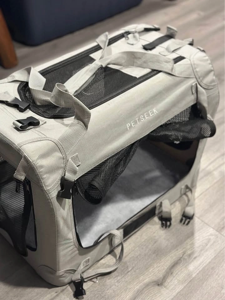 Petseek Extra Large Carrier 24x16.5x16 *BRAND NEW* - photo 3