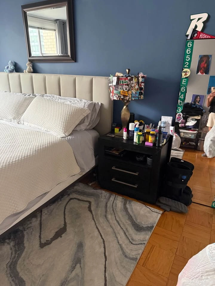 King Bedroom Set - photo 2