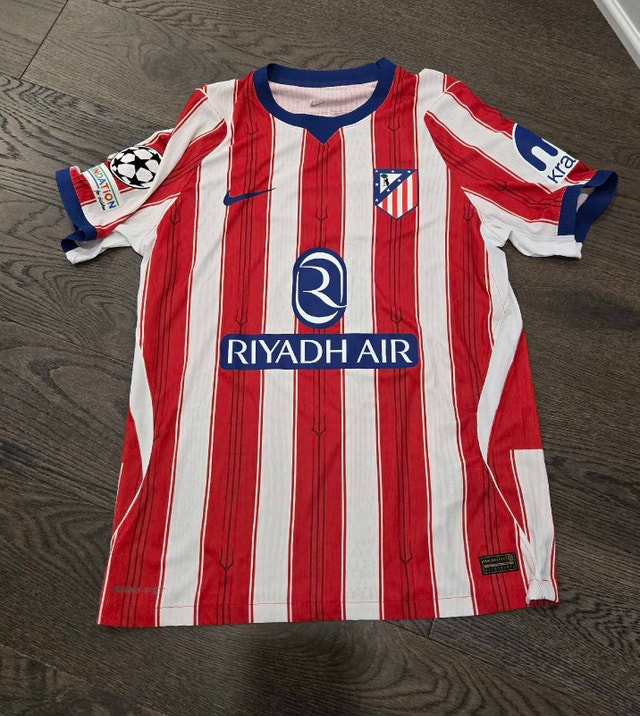 Atlético Madrid 26/27 Authentic Match Home Jersey – Size M - photo 3