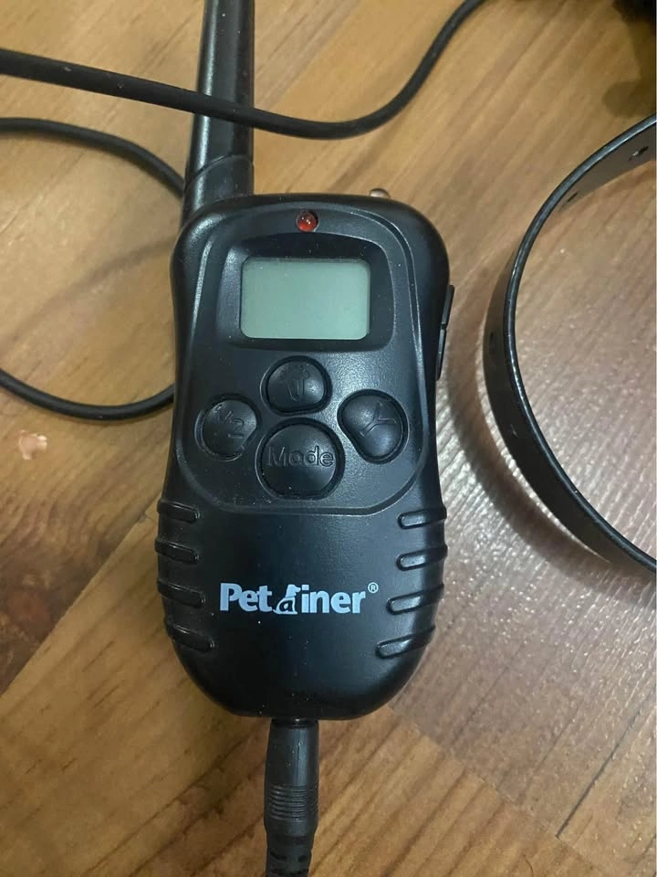 Pet training collar rechargeable and rainproof with remote - photo 3