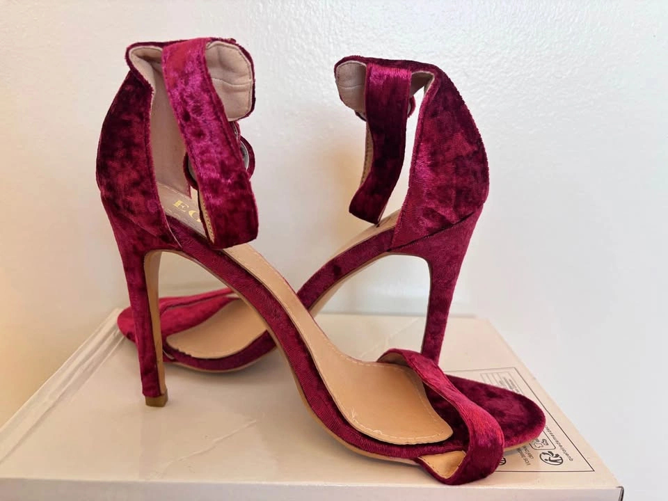 Burgundy Velvet Stiletto Heels - photo 5