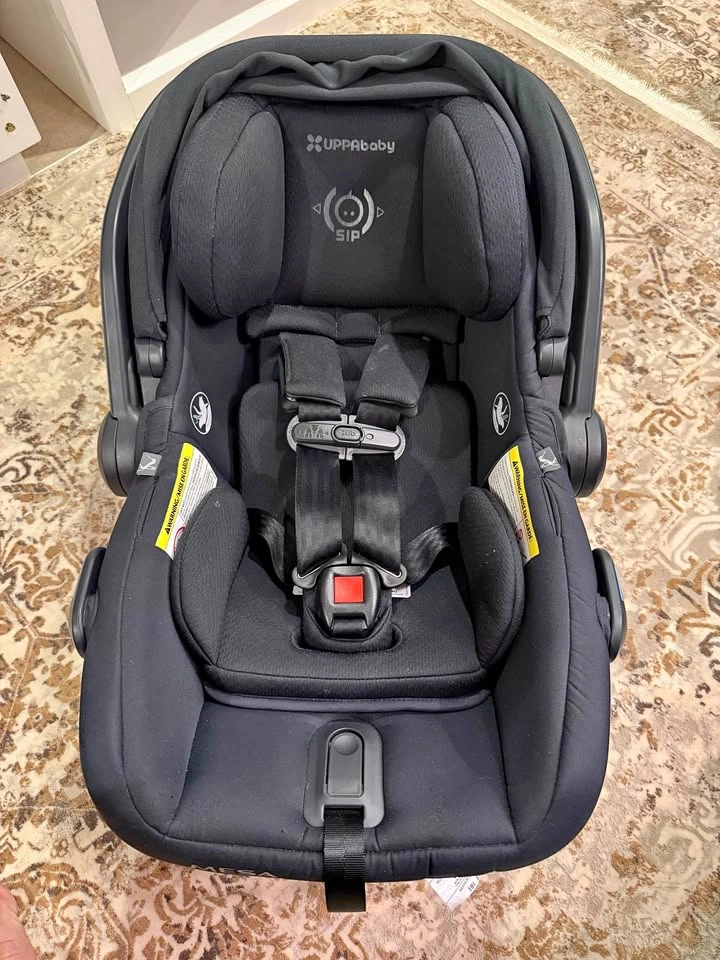 Uppababy | Infant Car Seat With Base (Mesa V2) | Bassinet With S