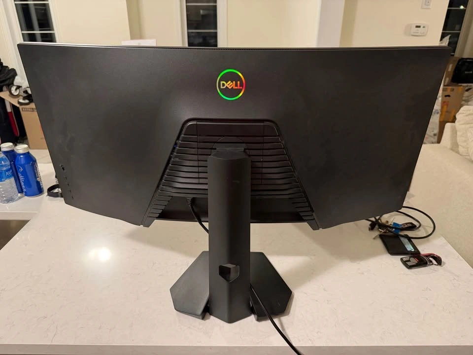34" Curved UltraWide Monitor | Dell | 144 Hz | 3440 x 1440 WQHD - photo 2