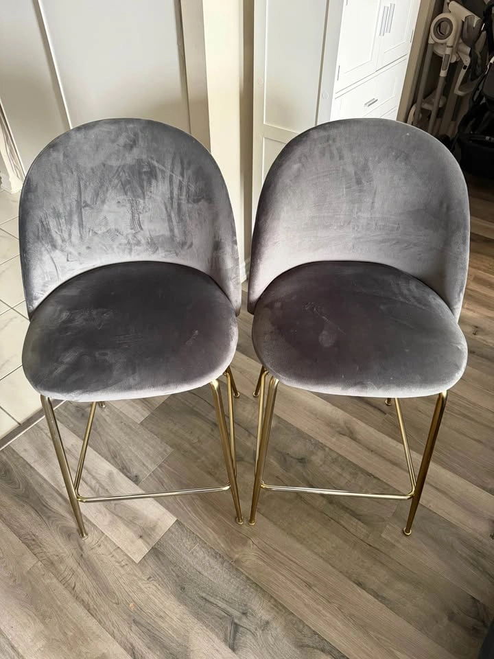 Two Bar Stools for Sale - photo 5