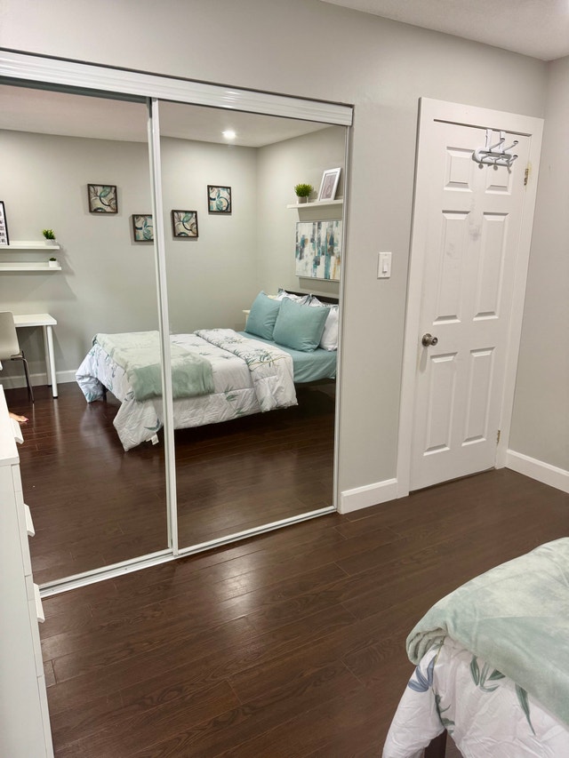 ✨ Beautiful Furnished Room for Rent – Whitby (Brock & Manning) - photo 2