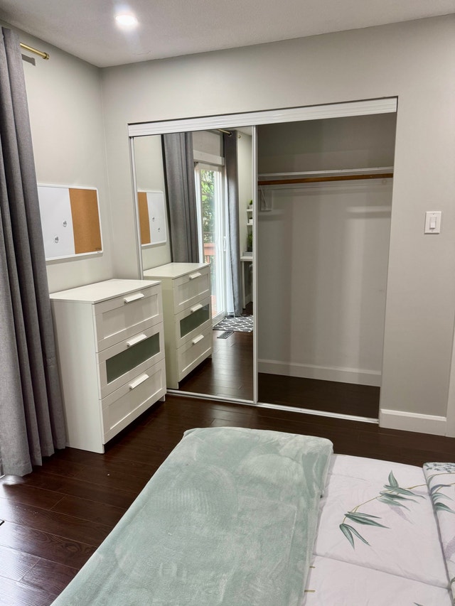 ✨ Beautiful Furnished Room for Rent – Whitby (Brock & Manning) - photo 4