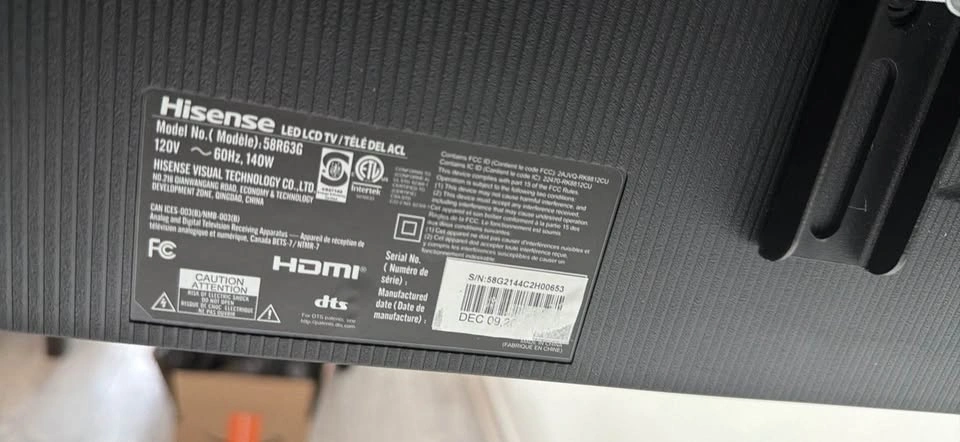 Hisense 58" LED LCD TV 58R63G for Parts / Salvage - photo 2