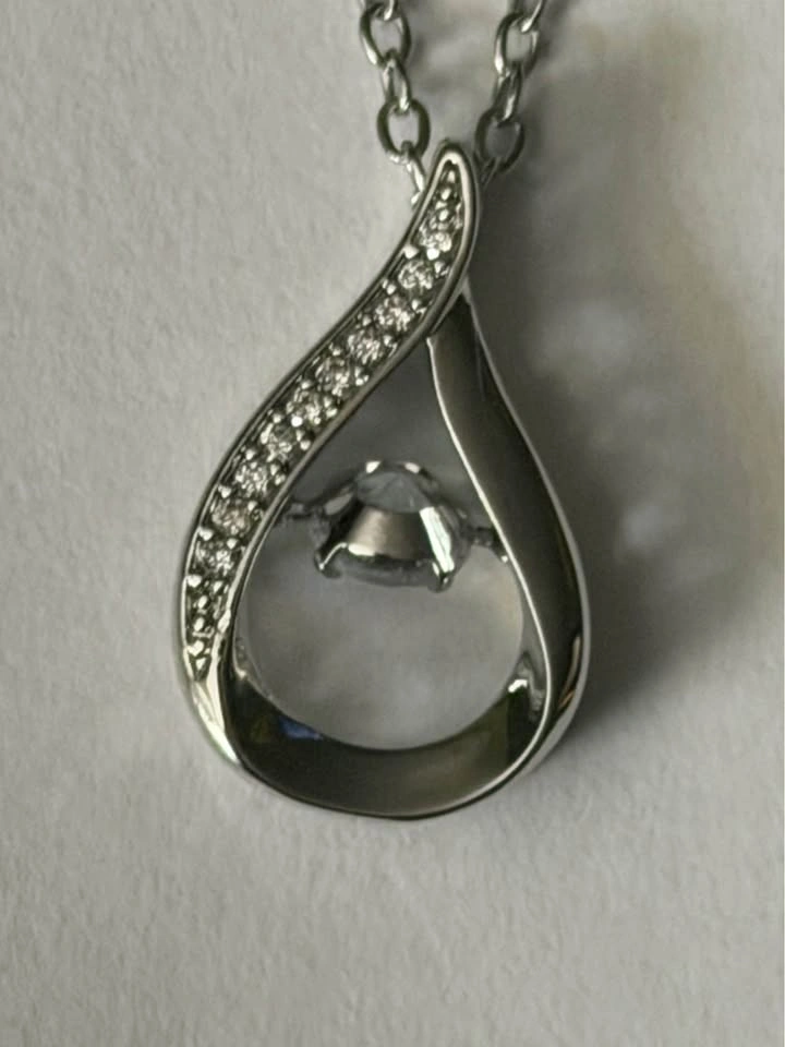 Brand New Sterling Silver Teardrop Moissanite Necklace 18 inch - photo 2