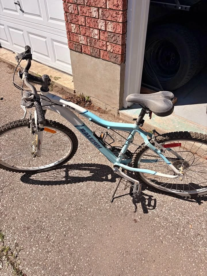 Raleigh women’s bike