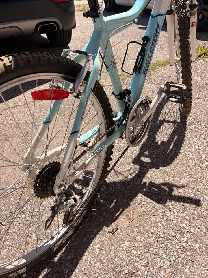 Raleigh women’s bike - photo 4