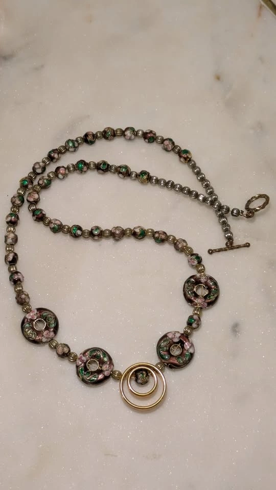 Cloisonné Enamel and Interlocking Ring Statement Necklace - photo 3