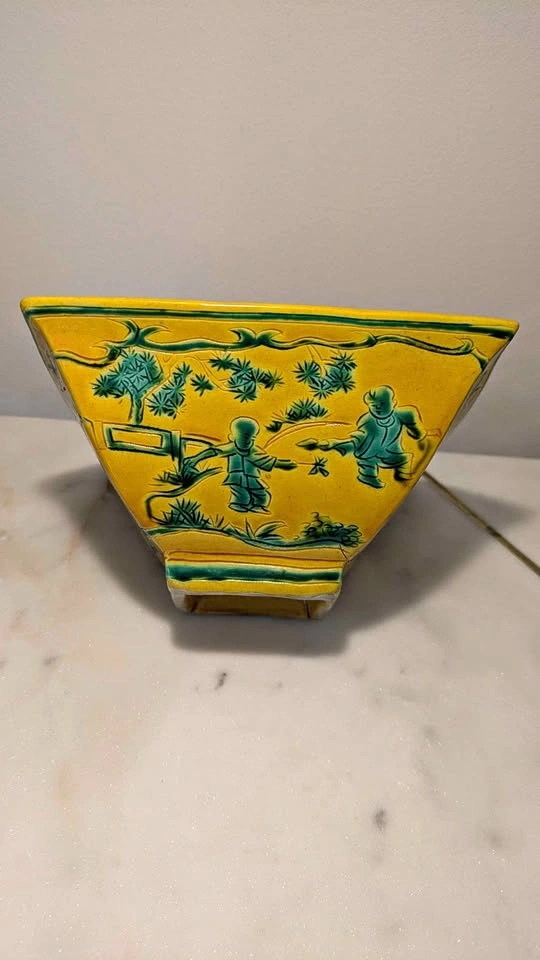 Chinese Yellow and Green Glazed Square Bowl
