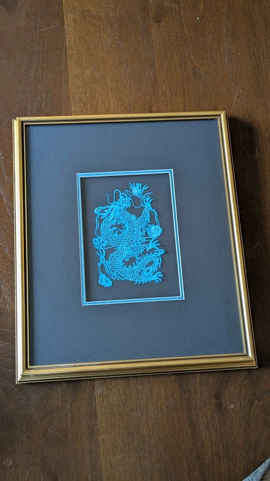 Vintage Framed Chinese Paper-Cut Dragon Art Jianzhi - photo 2