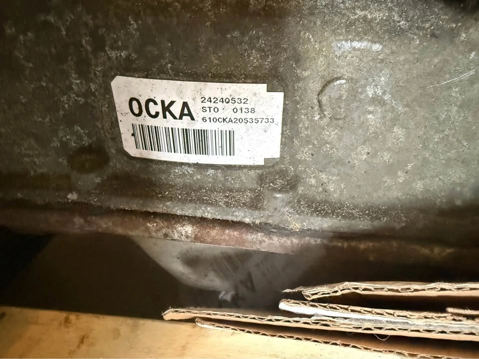 Tahoe / GMC Transmission 6L80 4x4 (123k miles) - photo 2
