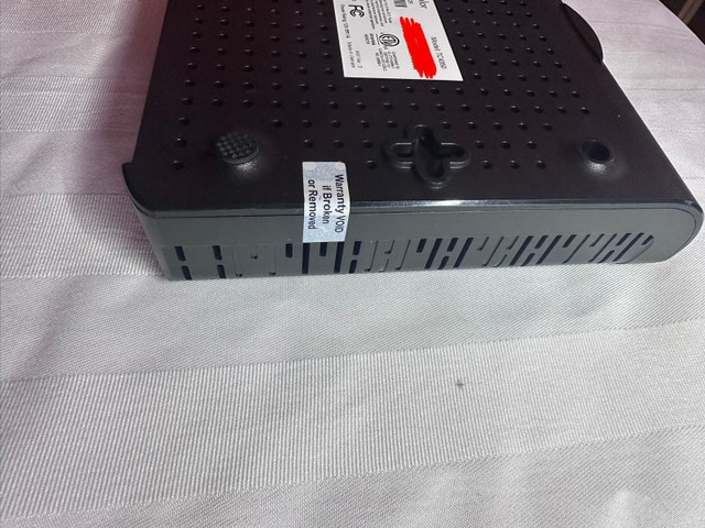 Technicolor Cable Modem - photo 3