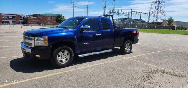 2013 Chevrolet 1500 Extended Cab - photo 2