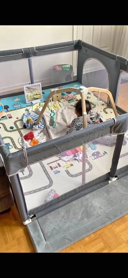 Baby/toddler playpen- Extra large