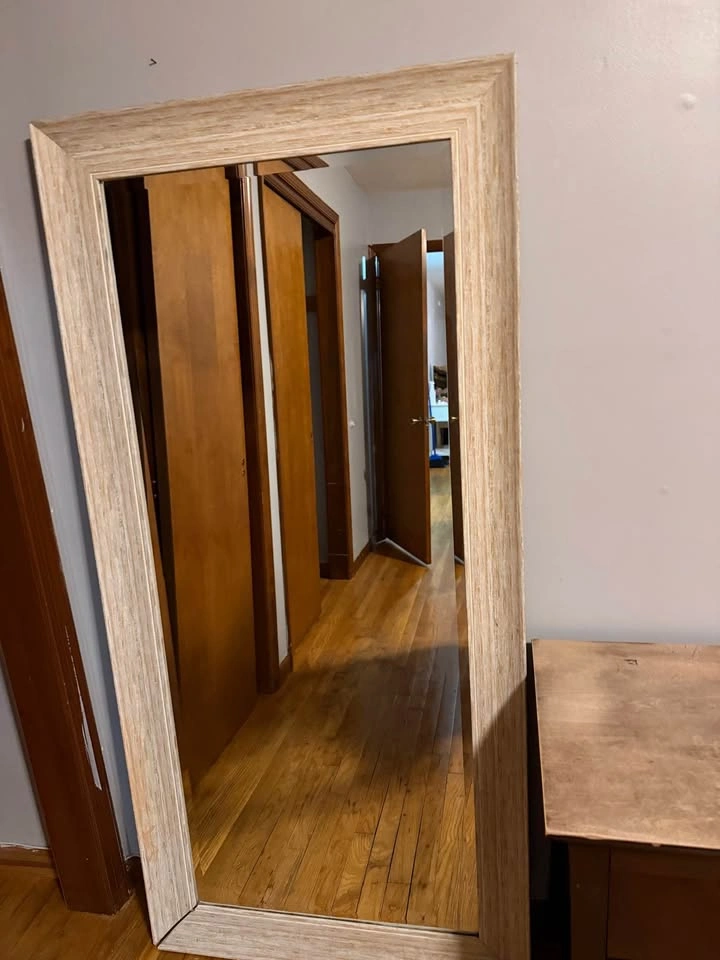 Long standing mirror - photo 2