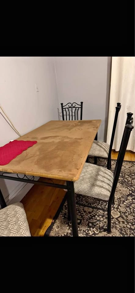 Kitchen table