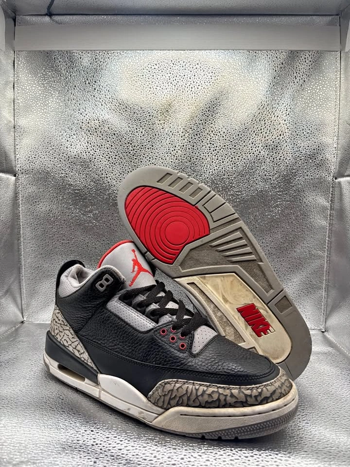 Air Jordan 3 black cement 2018