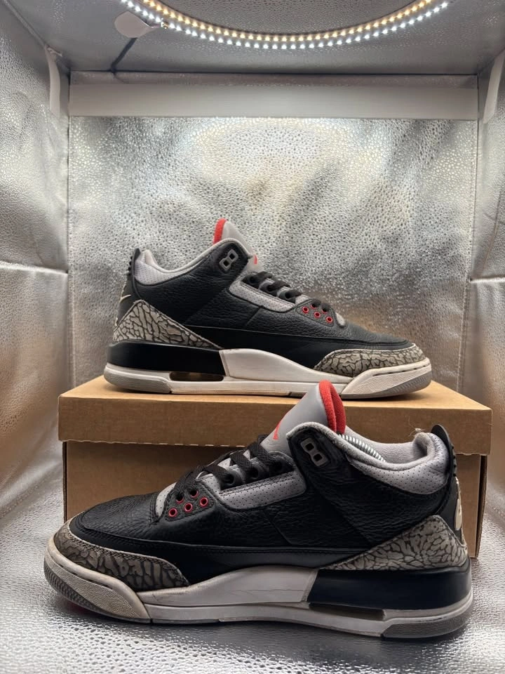 Air Jordan 3 black cement 2018 - photo 5