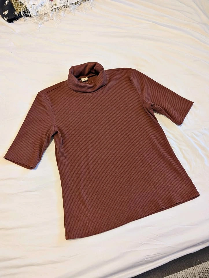 Annie50 Burnt Orange short sleeve top