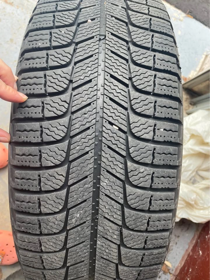 2022 Subaru BRZ winter tires, misc parts - photo 5