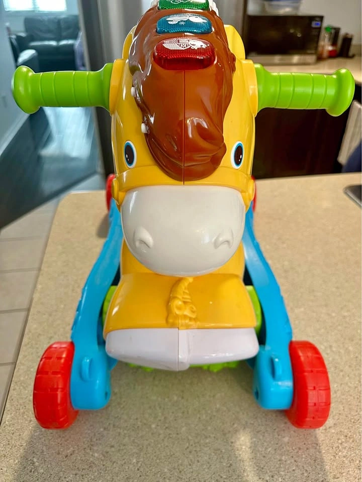 VTech Gallop & Rock - 2 in 1 Toy Horse