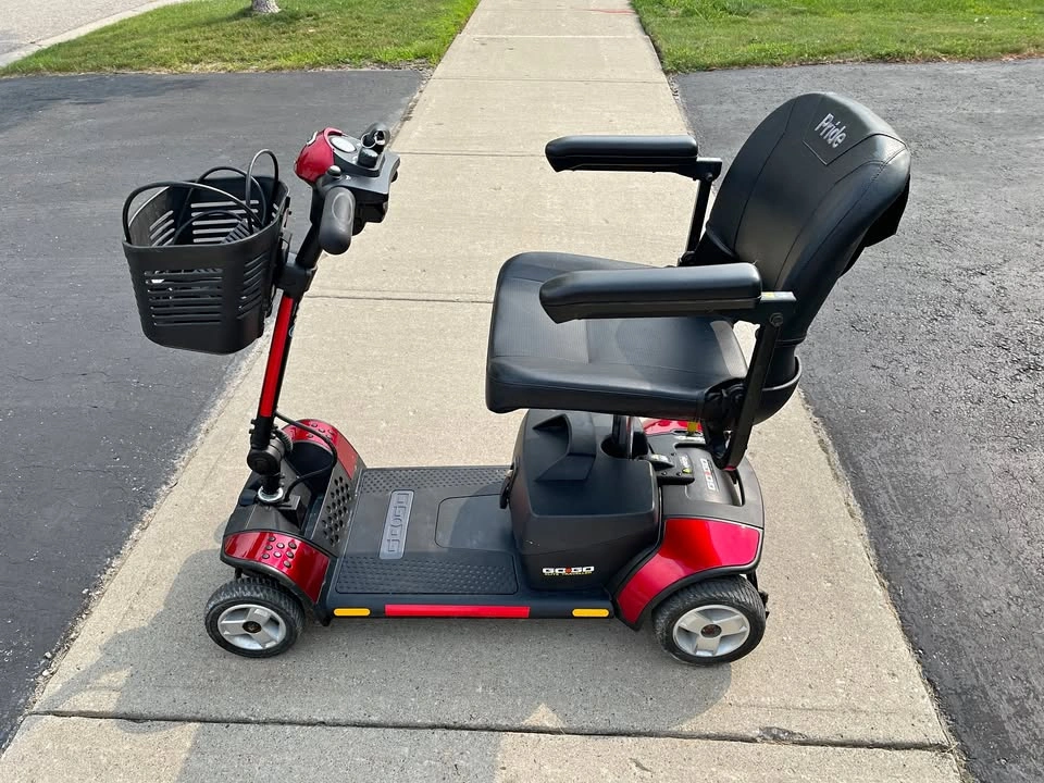 Pride Go Go Elite Traveller portable mobility scooter