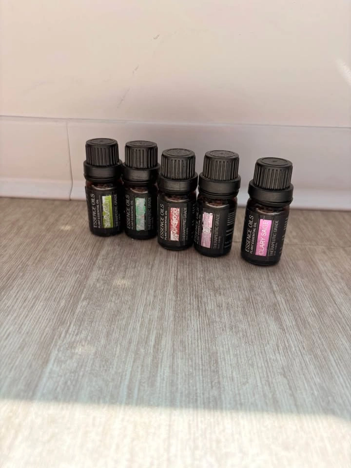 oil diffuser w oils - photo 3