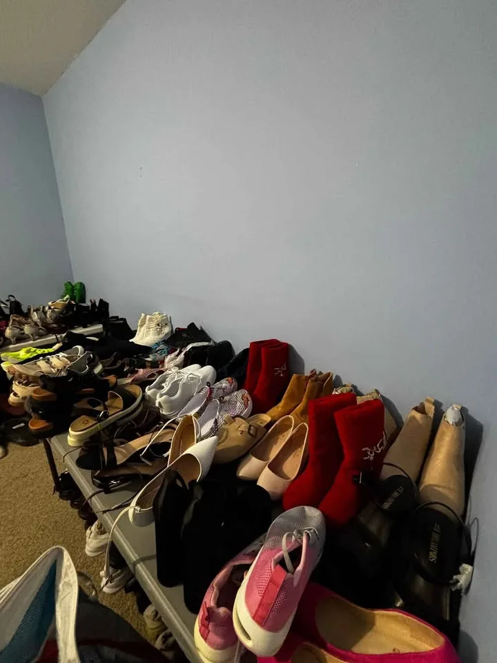 👠 Huge Shoe Collection Sale – Mission BC 👟 image indicator(2)