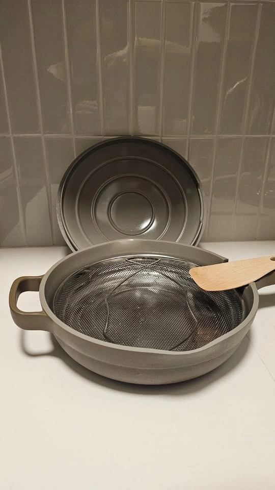 Our Place Always Pan 30cm — Coffee — Selena Gomez Edition - photo 2