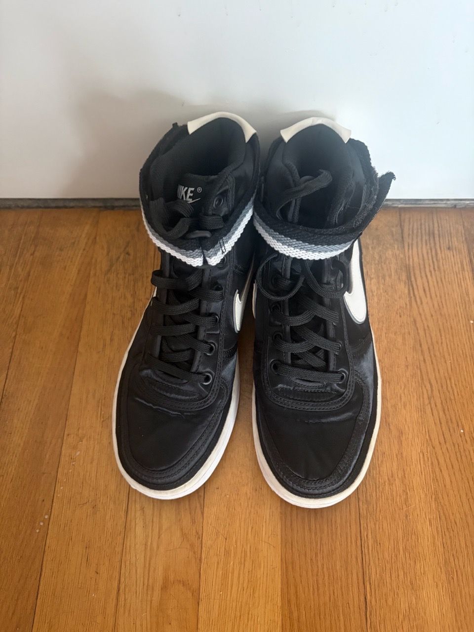 Nike Sneakers - photo 4