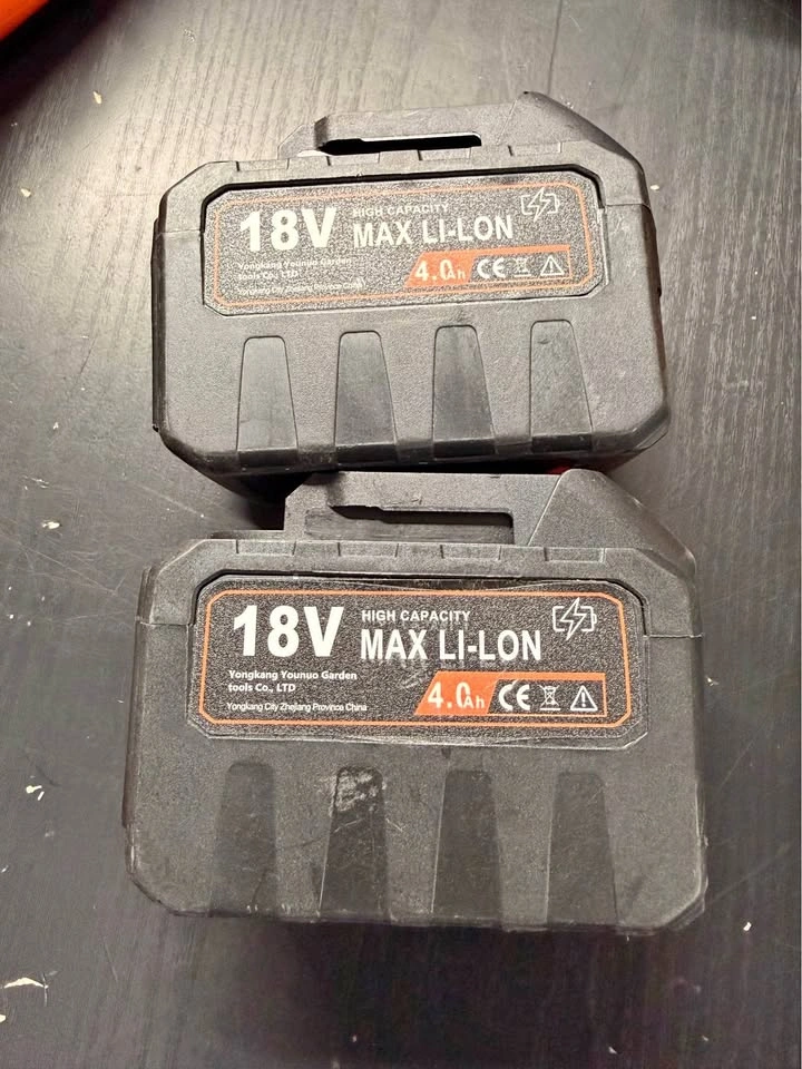18V 4 Ah battery