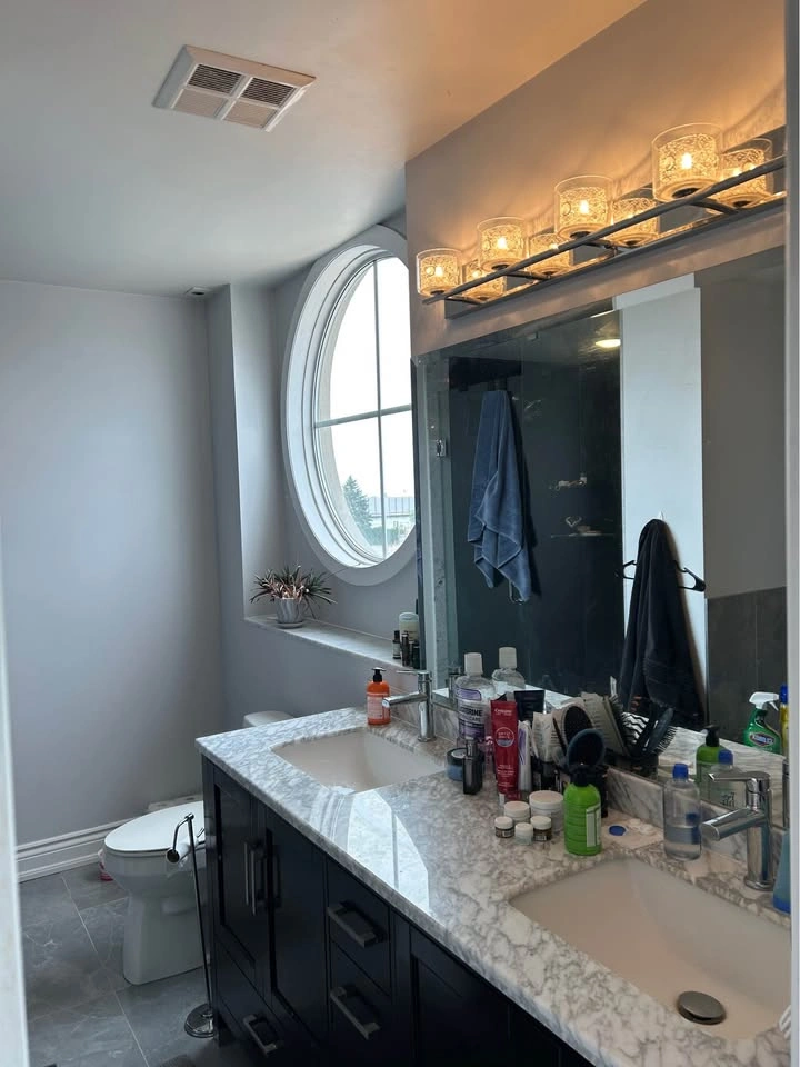 2 Beds 2 Baths - Apartment - photo 4