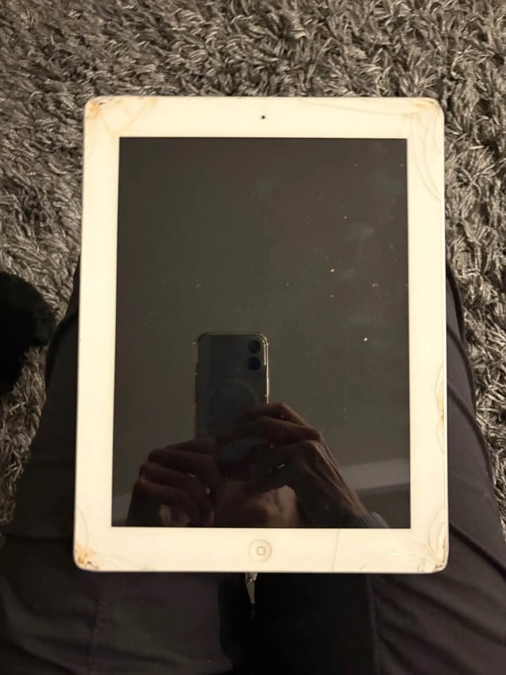 IPad 2011 16gb - photo 2