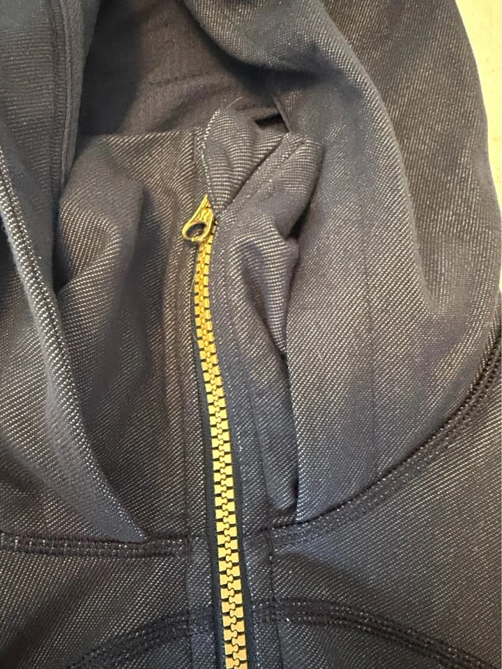 Lululemon Define Jacket Size 8 - photo 3