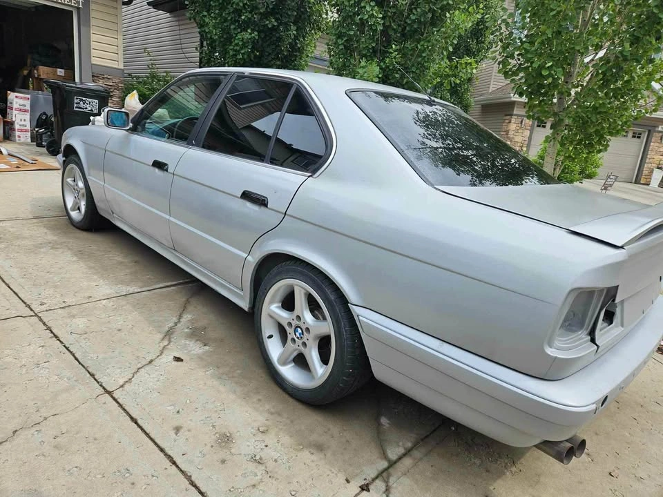 1994 540i series e34 v8 4.0L - photo 3