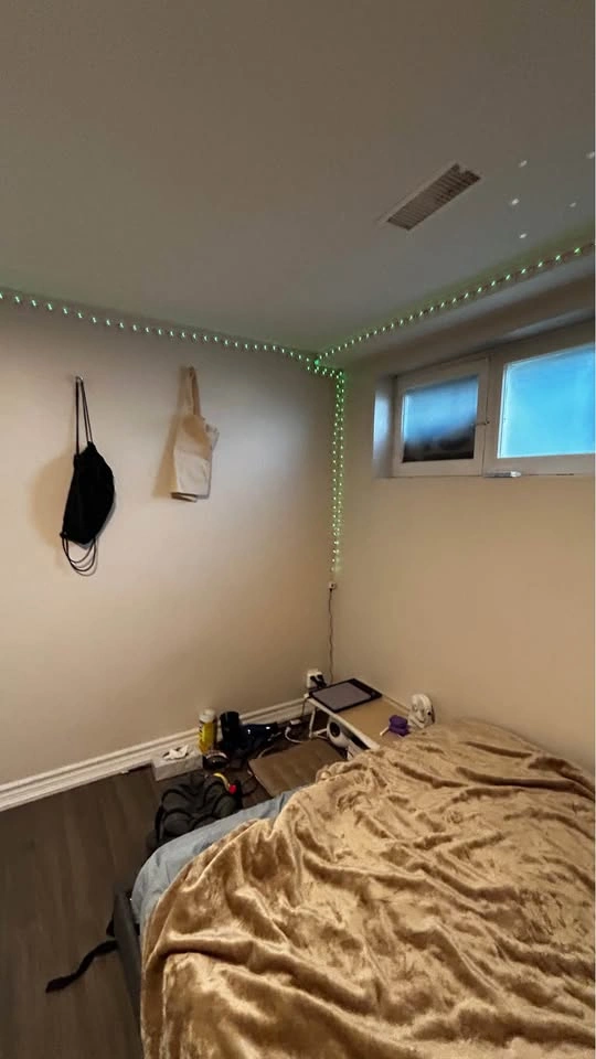 Private room for rent - photo 2