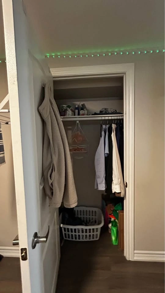 Private room for rent - photo 3