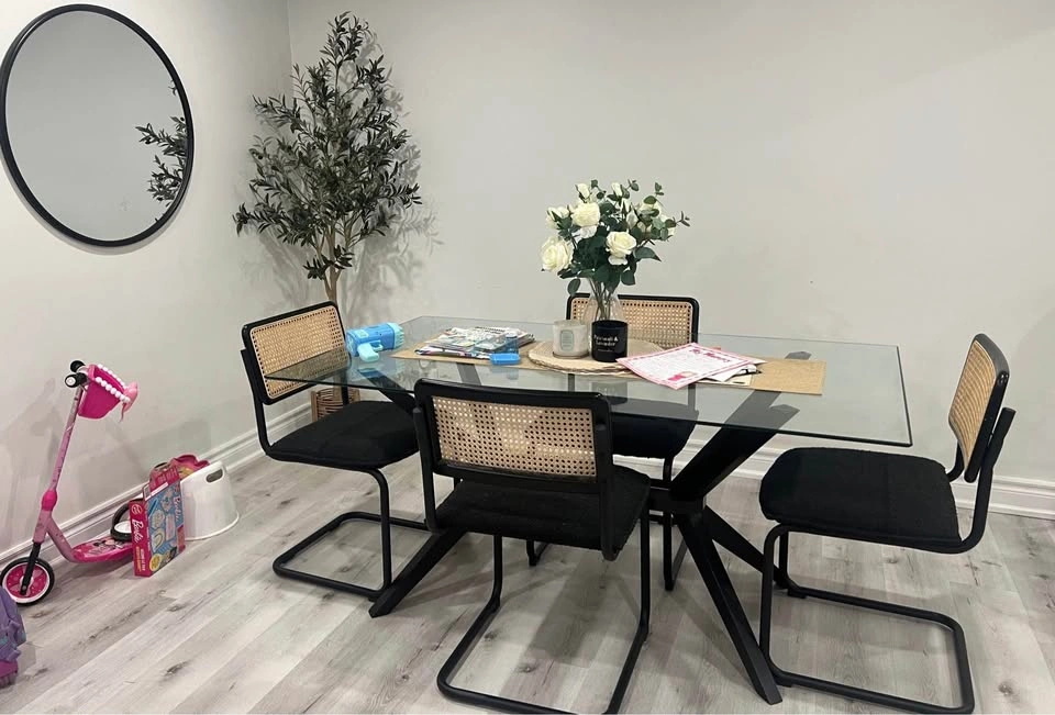 Moving Sale - Dining Table & Chair - photo 2