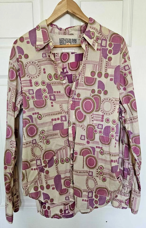 Vintage GUESS Men’s Abstract Geometric Long Sleeve Shirt - Size
