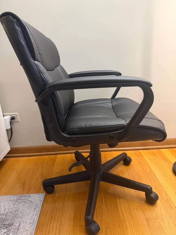 Office chair - photo 4