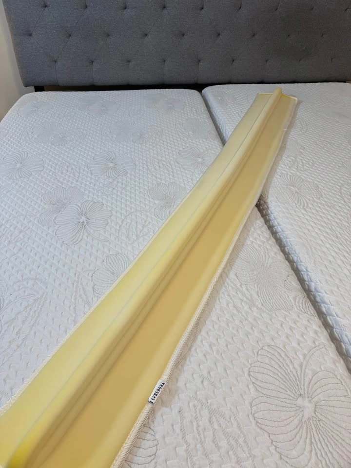 King size bed - photo 4