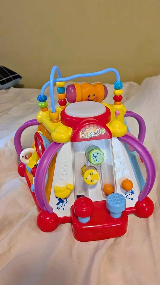 Hoodle Musical Activity Cube