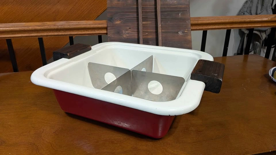 Vintage red Hot Pot - photo 2