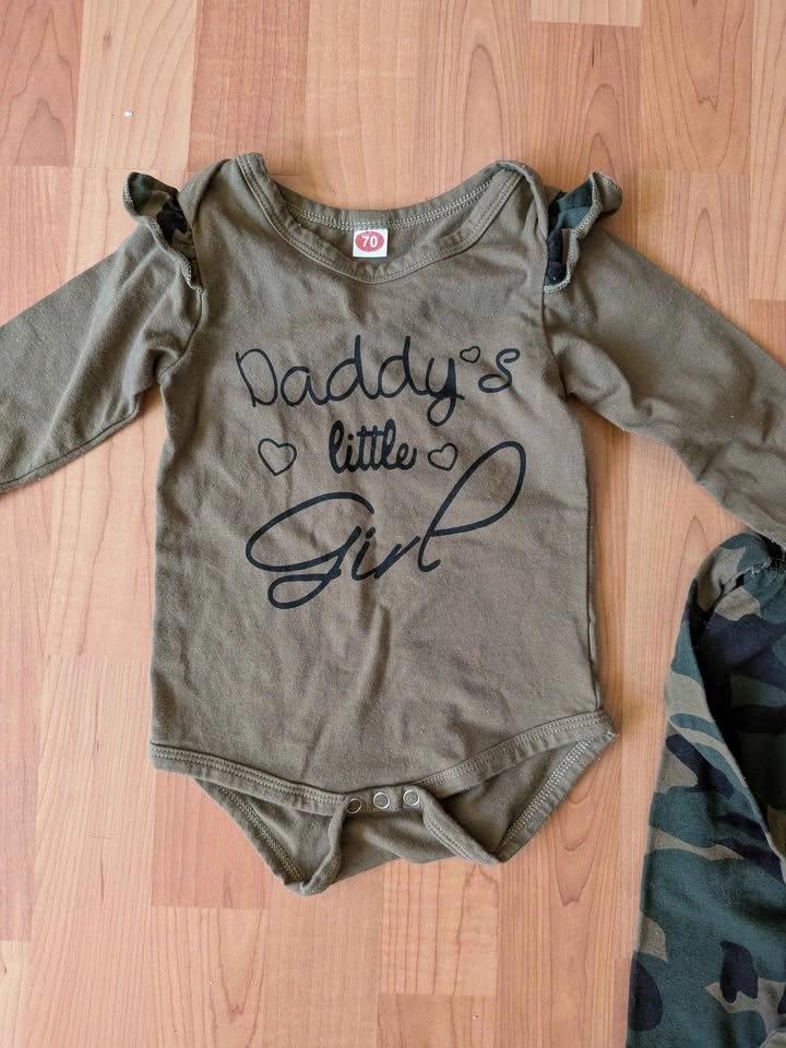 Size 70 Baby Girl 2-Piece Camo Set - photo 2