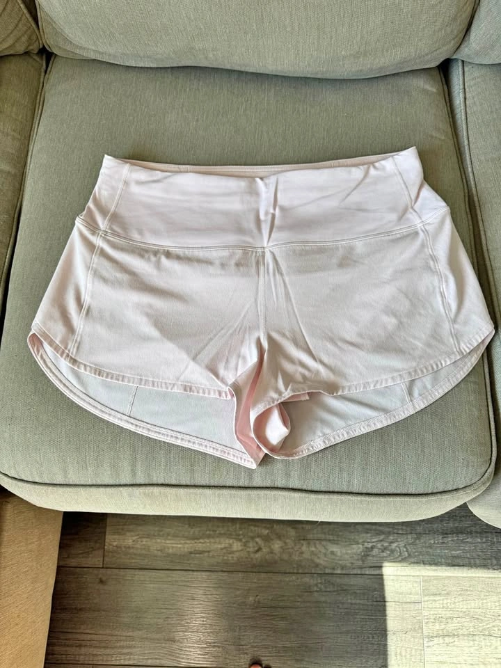 Lululemon Speed Up High-Rise Short 4"