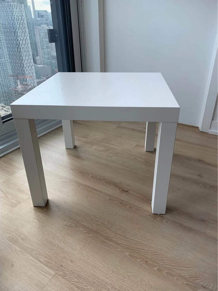 White Square Coffee Table – $10 - photo 2